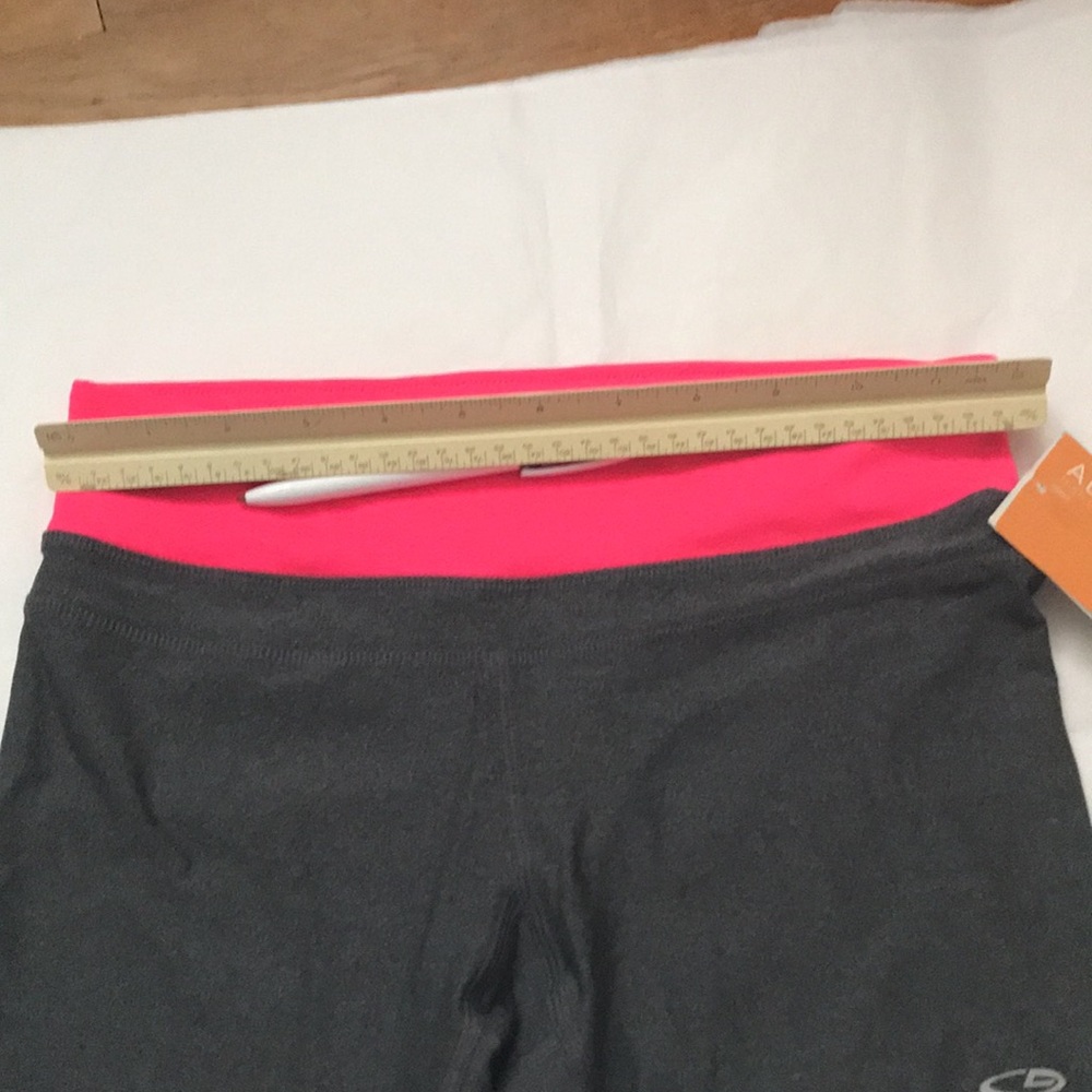 Champion Shorts - Picture 4 of 4